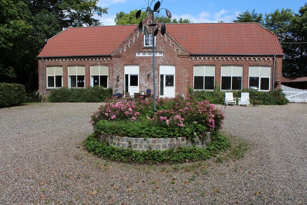 Sir Gamle Skole Holstebro Appartement Buitenkant foto